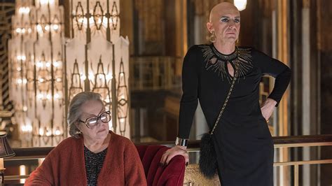 ‘American Horror Story: Hotel’ Finale Recap: Liz Shines in